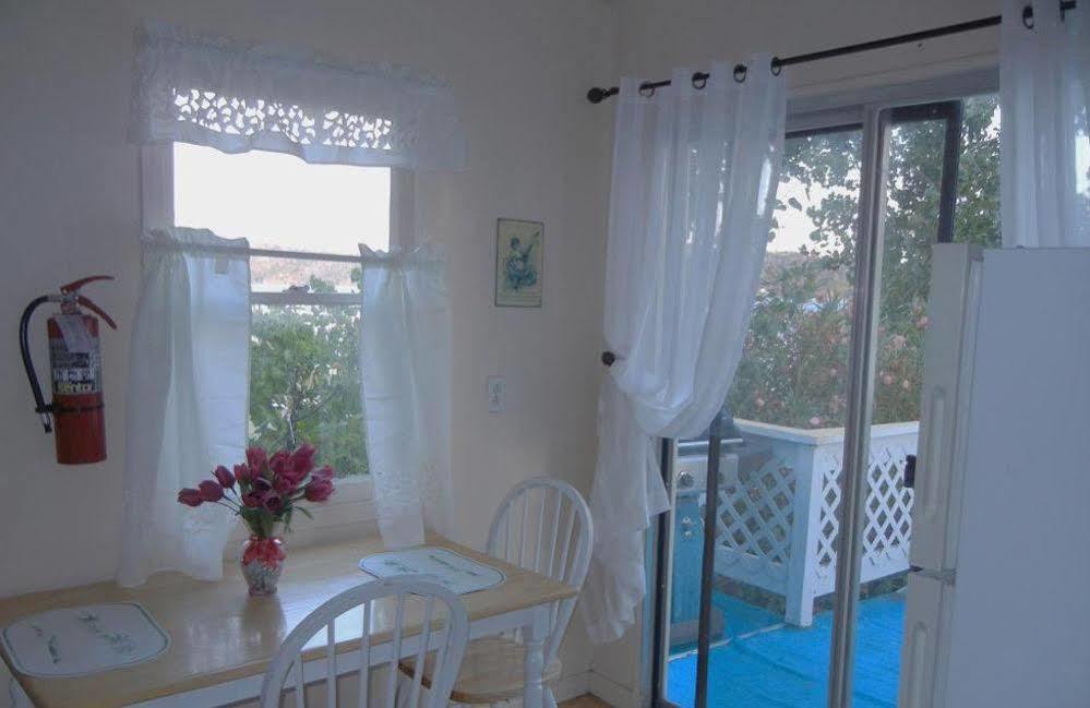 Blue Fish Cove Resort Clearlake Oaks Esterno foto