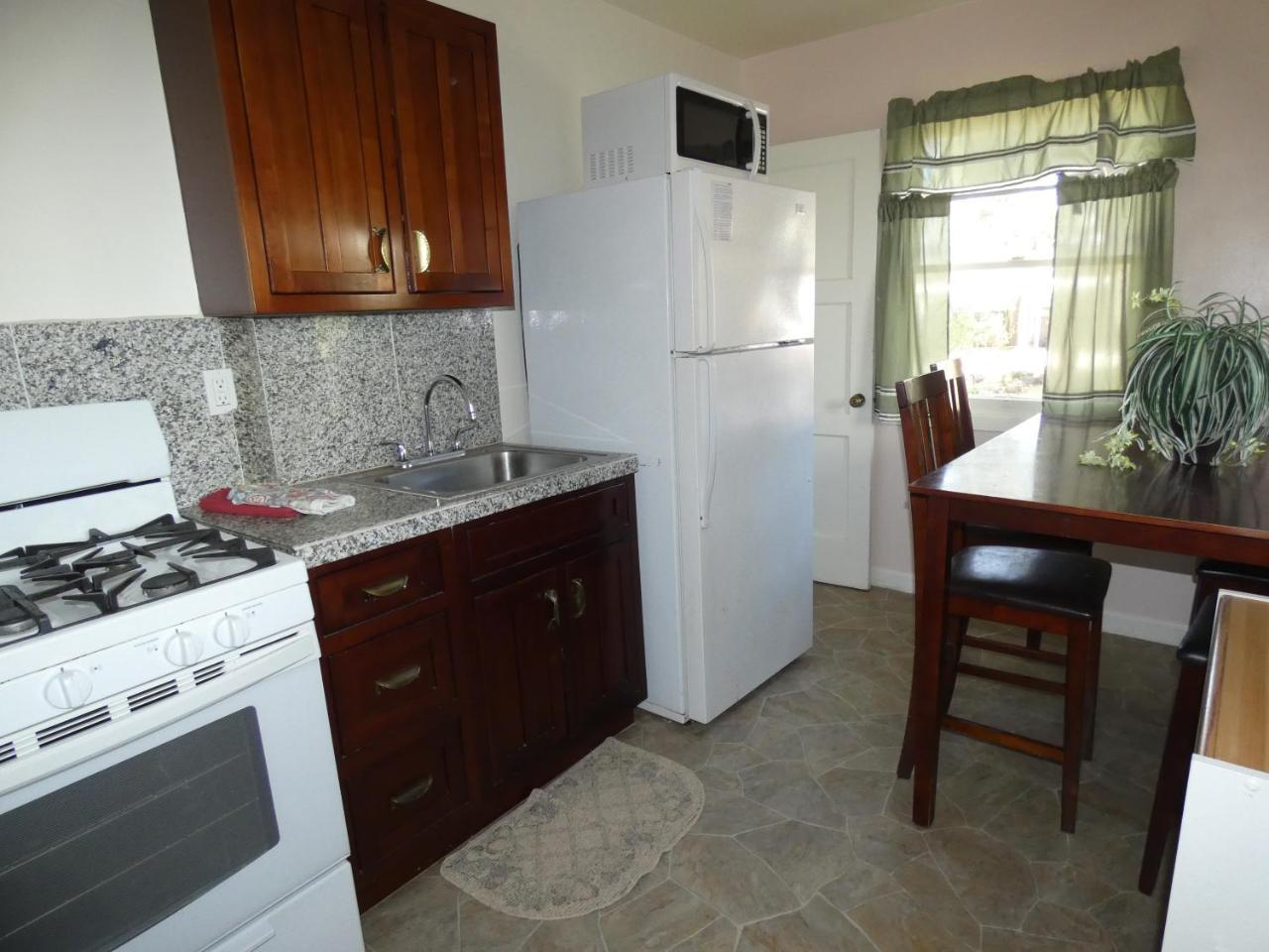 Blue Fish Cove Resort Clearlake Oaks Esterno foto